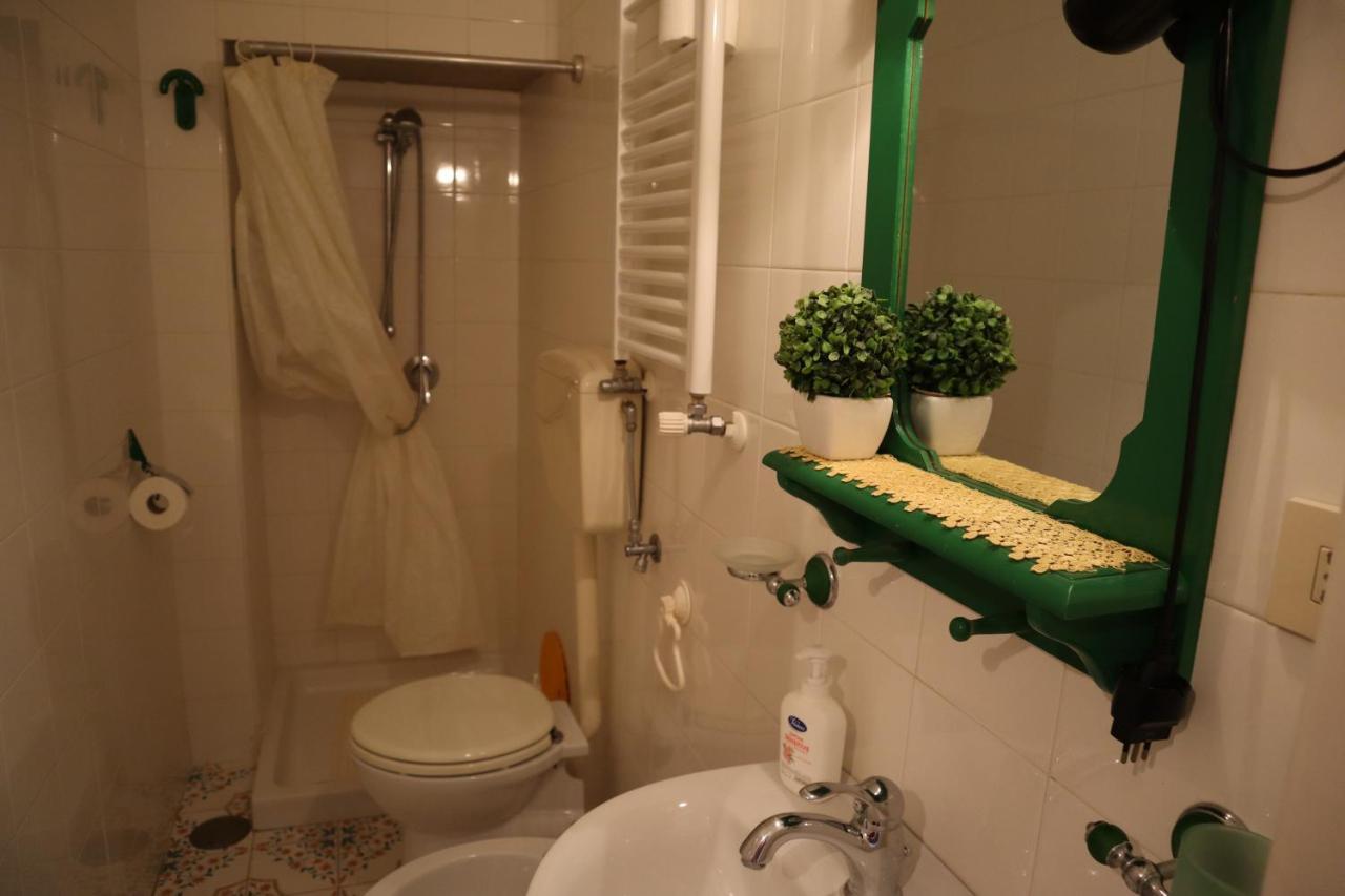 Storia Di Sofia Apartment เนเปิลส์ ภายนอก รูปภาพ